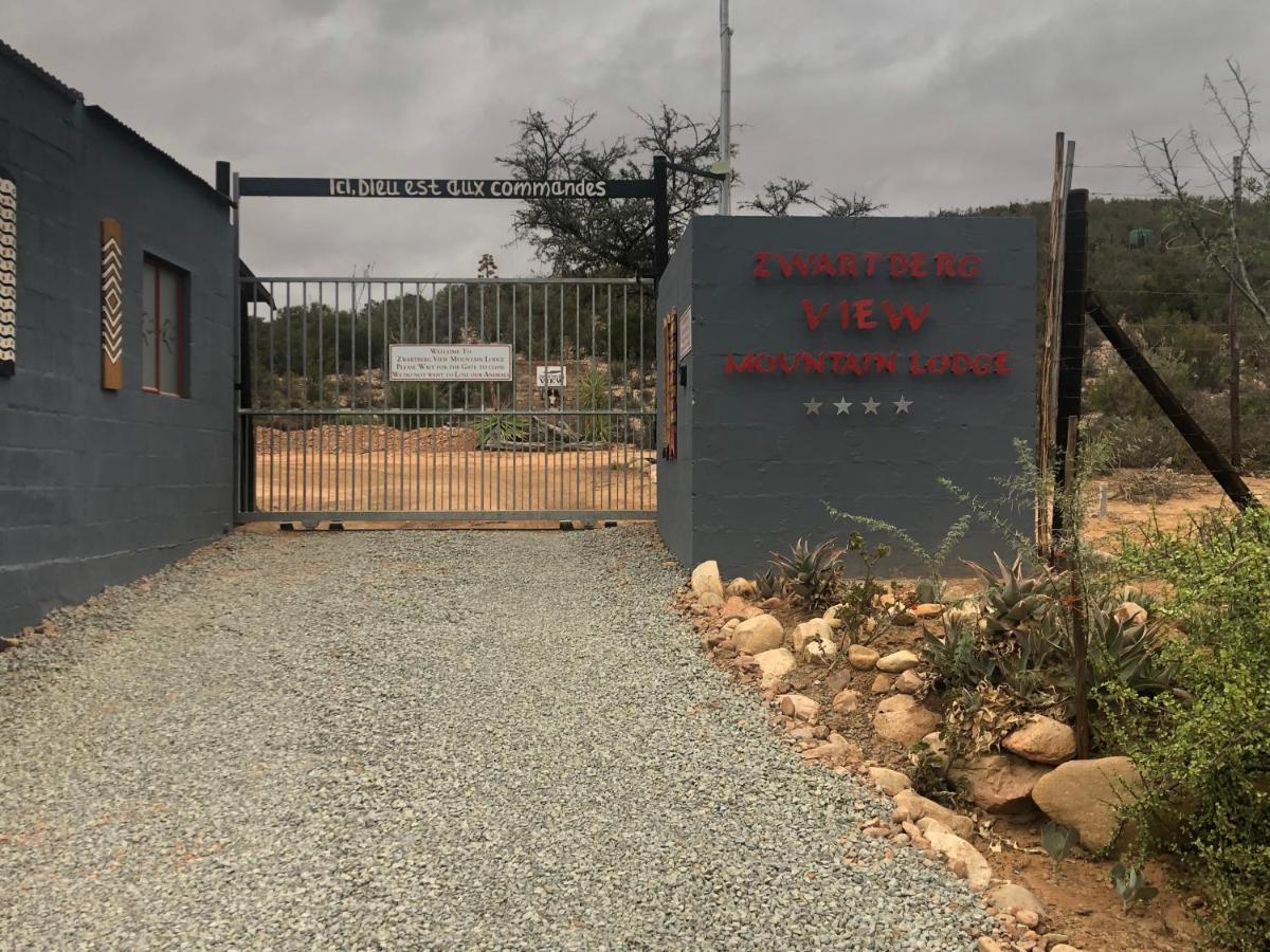 Zwartberg View Mountain Lodge Oudtshoorn Bagian luar foto