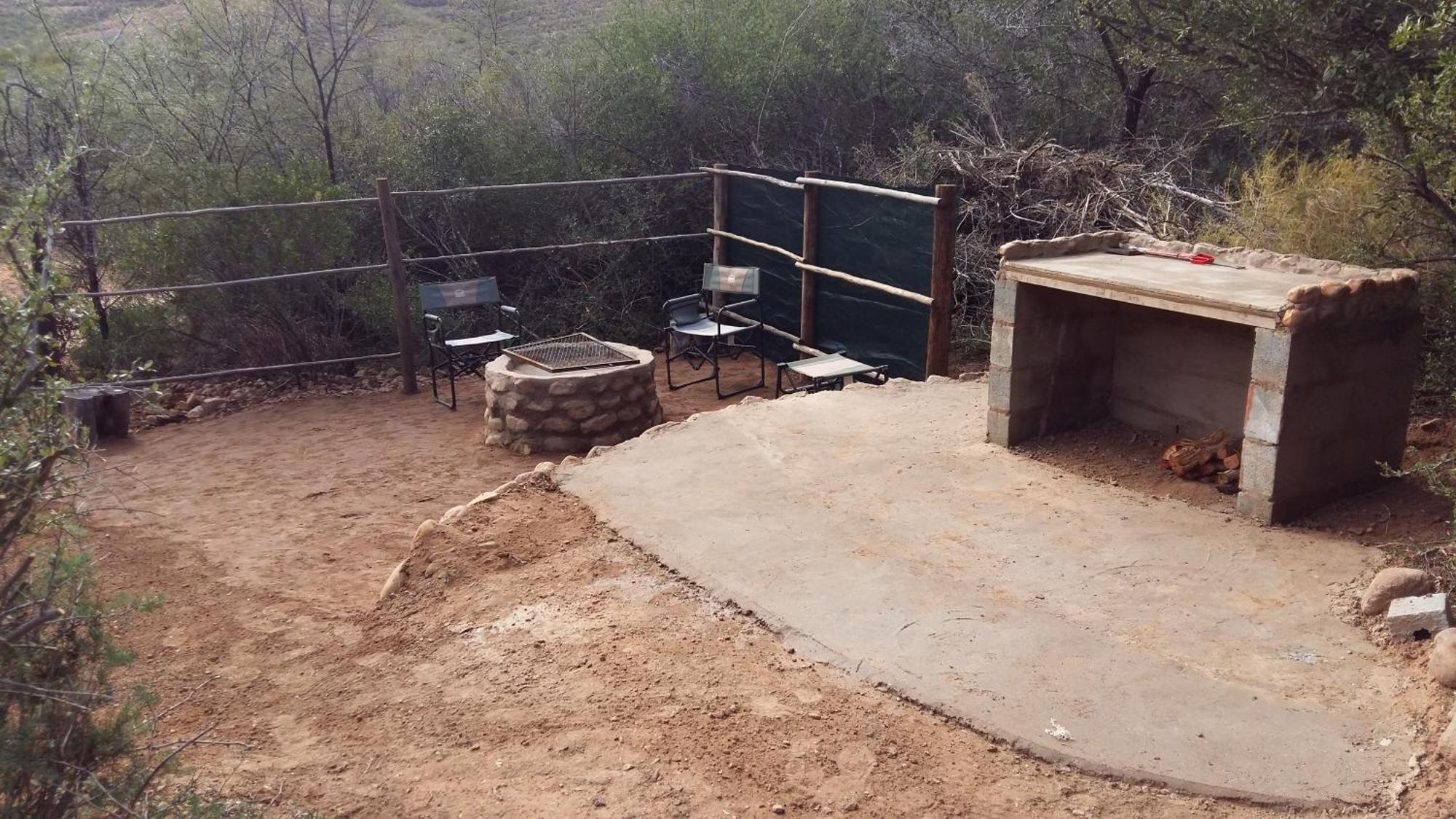 Zwartberg View Mountain Lodge Oudtshoorn Bagian luar foto
