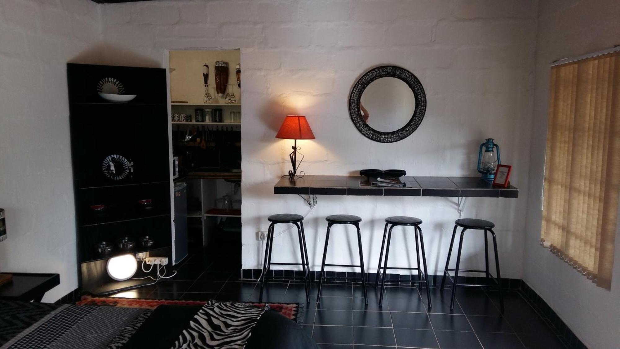 Zwartberg View Mountain Lodge Oudtshoorn Ruang foto
